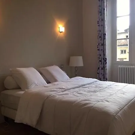 Vieille Tour Bordeaux