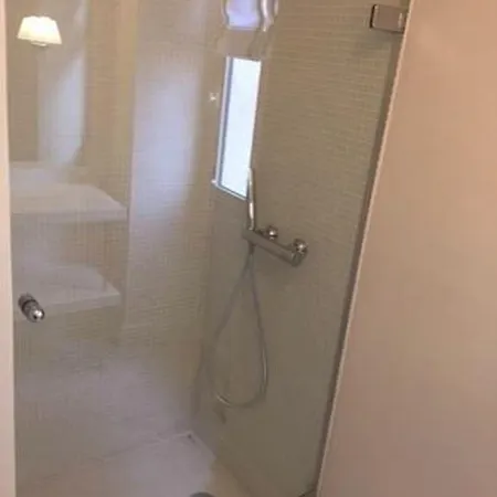 Vieille Tour Apartment *